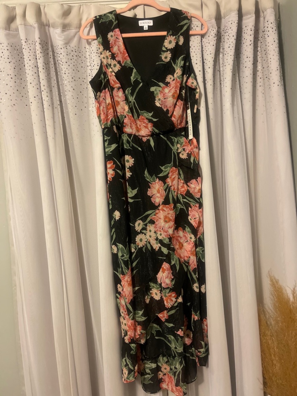 Luxology Sleeveless Dress